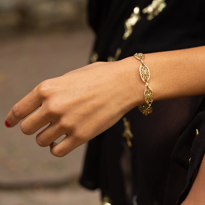 Victorian 18k Gold Ornate Link Bracelet
