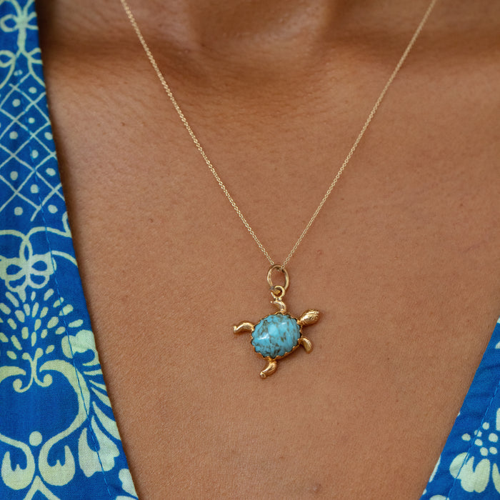 Turtle 18k Gold and Glass Stone Charm