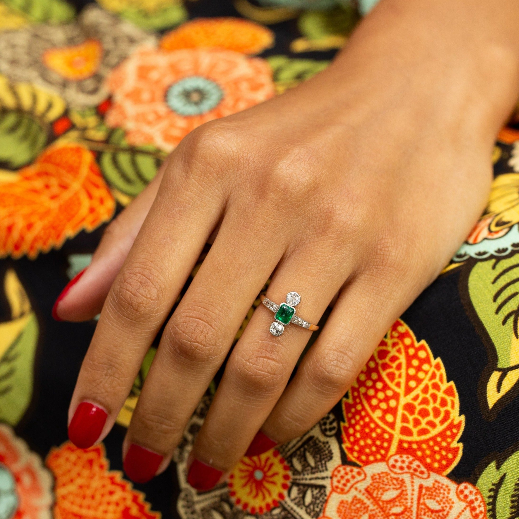 Edwardian Emerald, Diamond, and Platinum Topped 18k Gold Ring