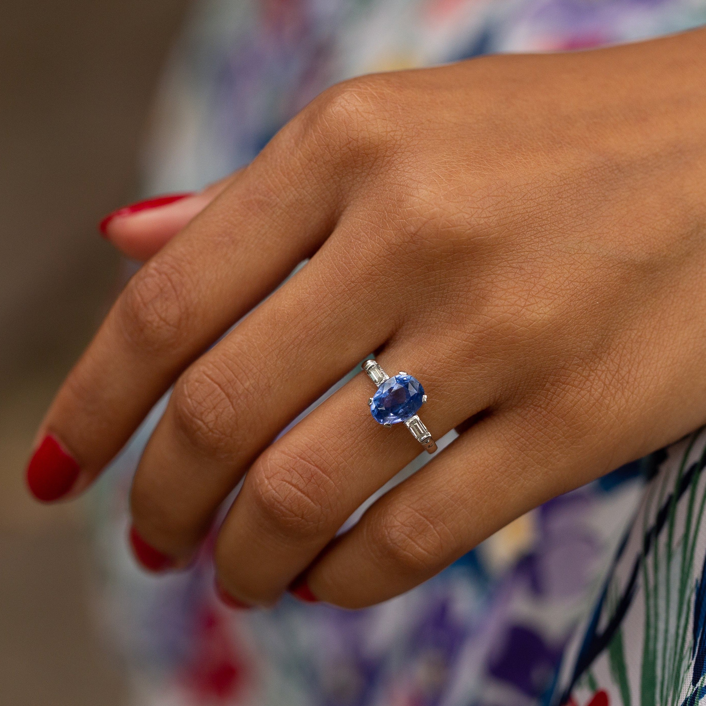 Art Deco Sapphire and Baguette Diamond Platinum Ring