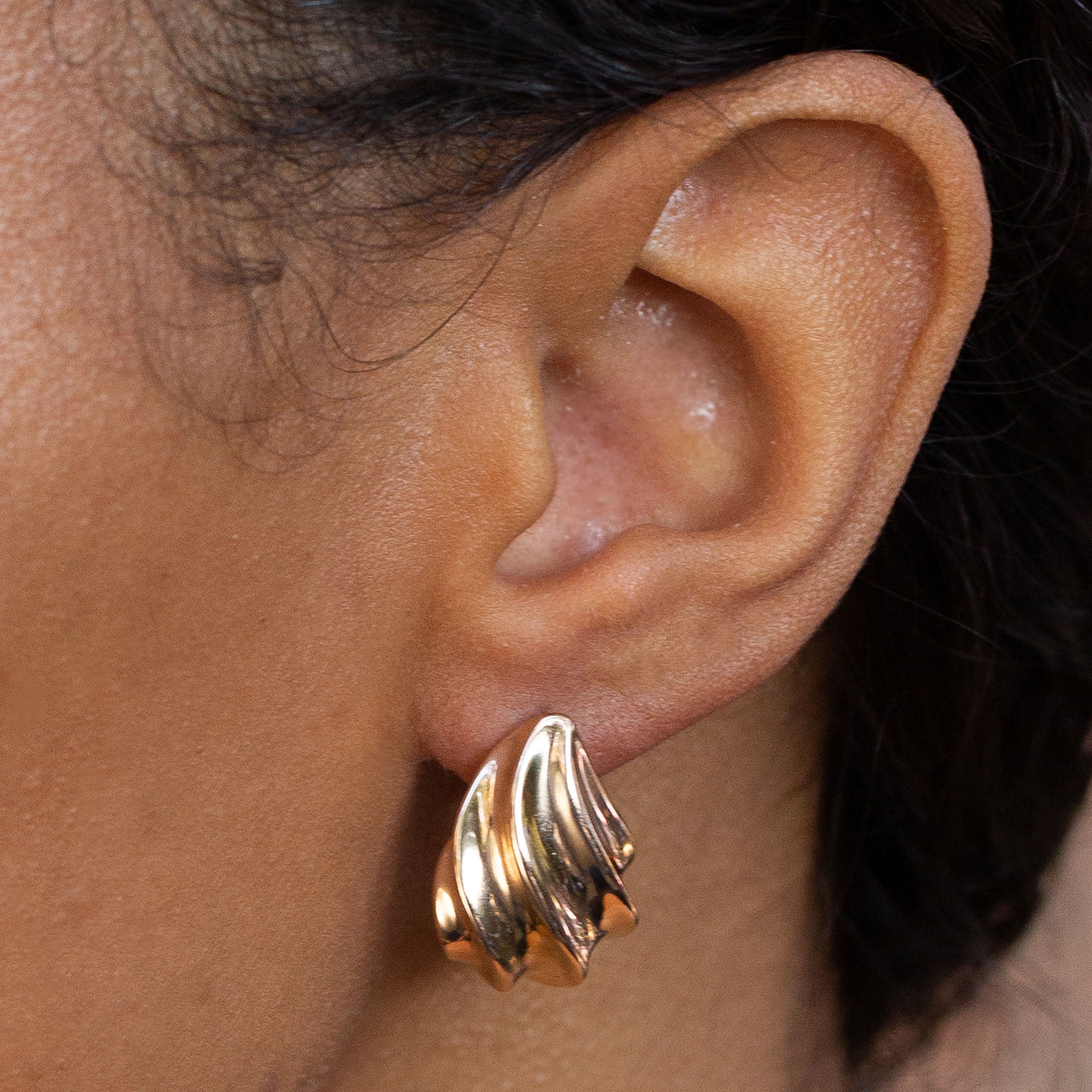 Swirl 14k Gold Drop Earrings