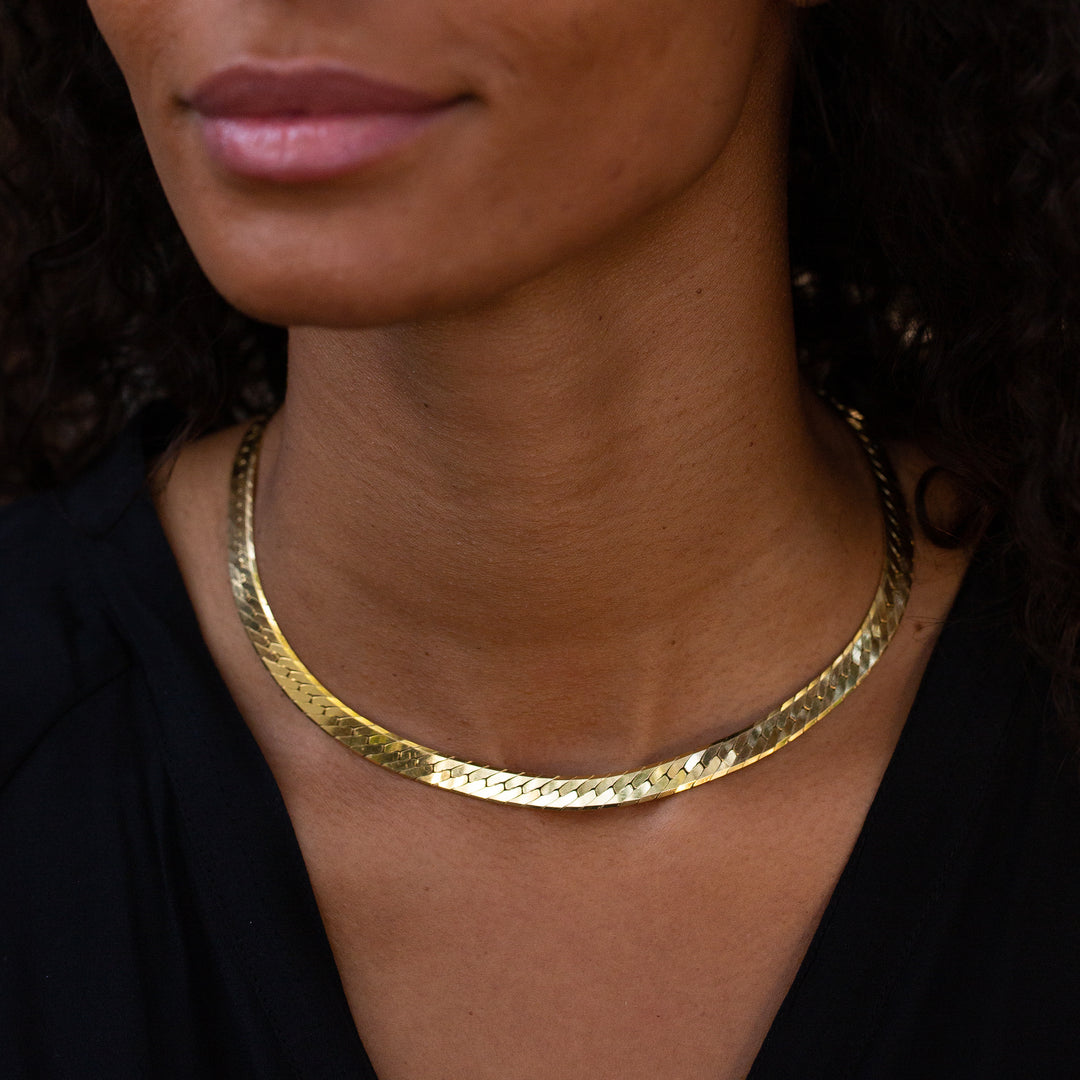 14kt yellow gold herringbone necklace | Luna Skye