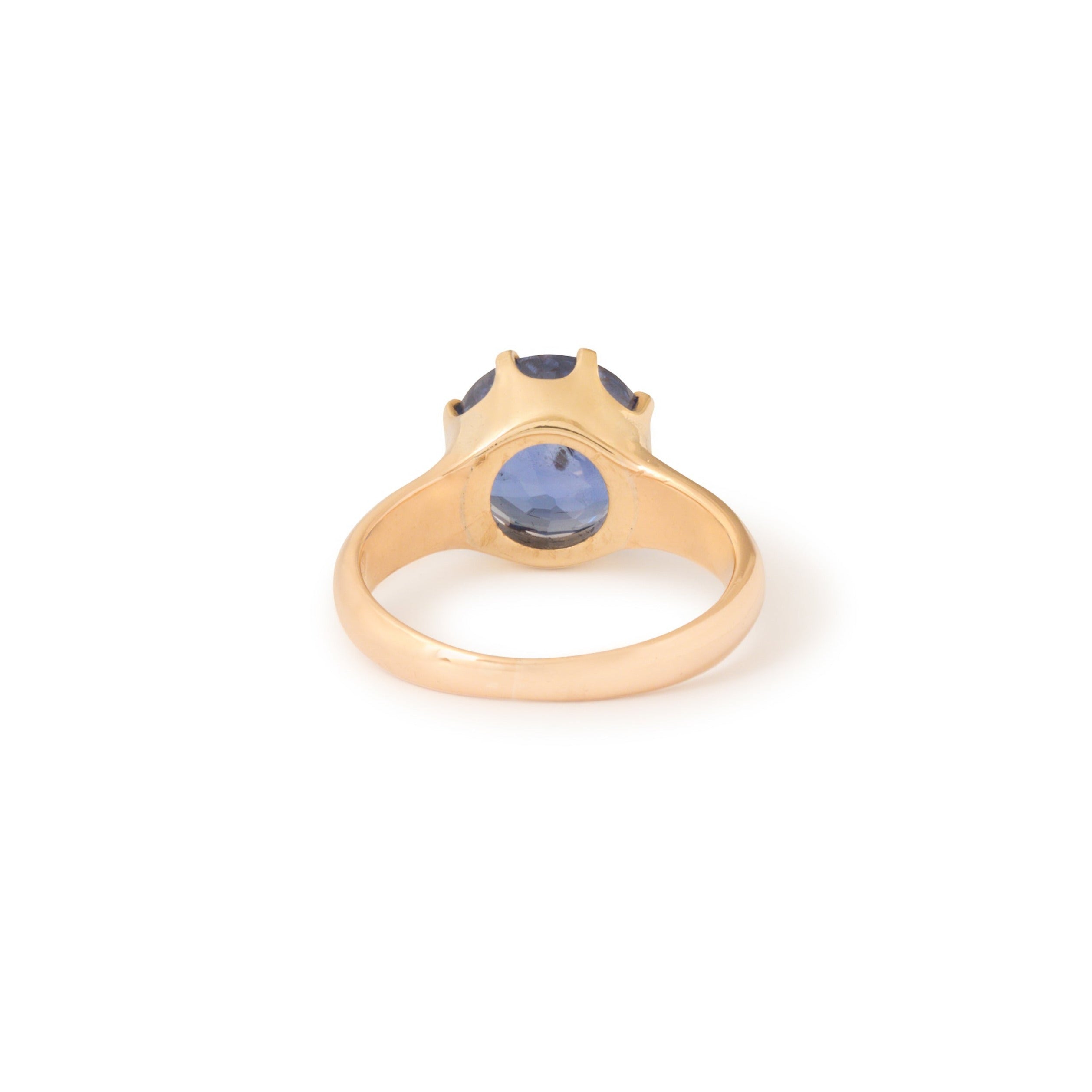 Victorian 5.30 Carat Sapphire and 18k Gold Ring