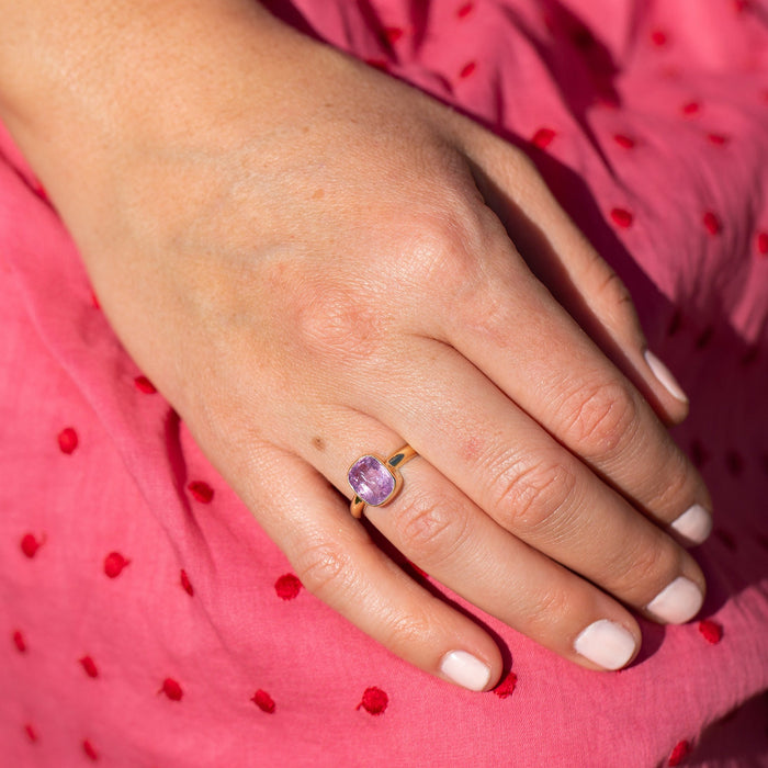 Pink 3.25 Carat Sapphire and 14k Gold Ring