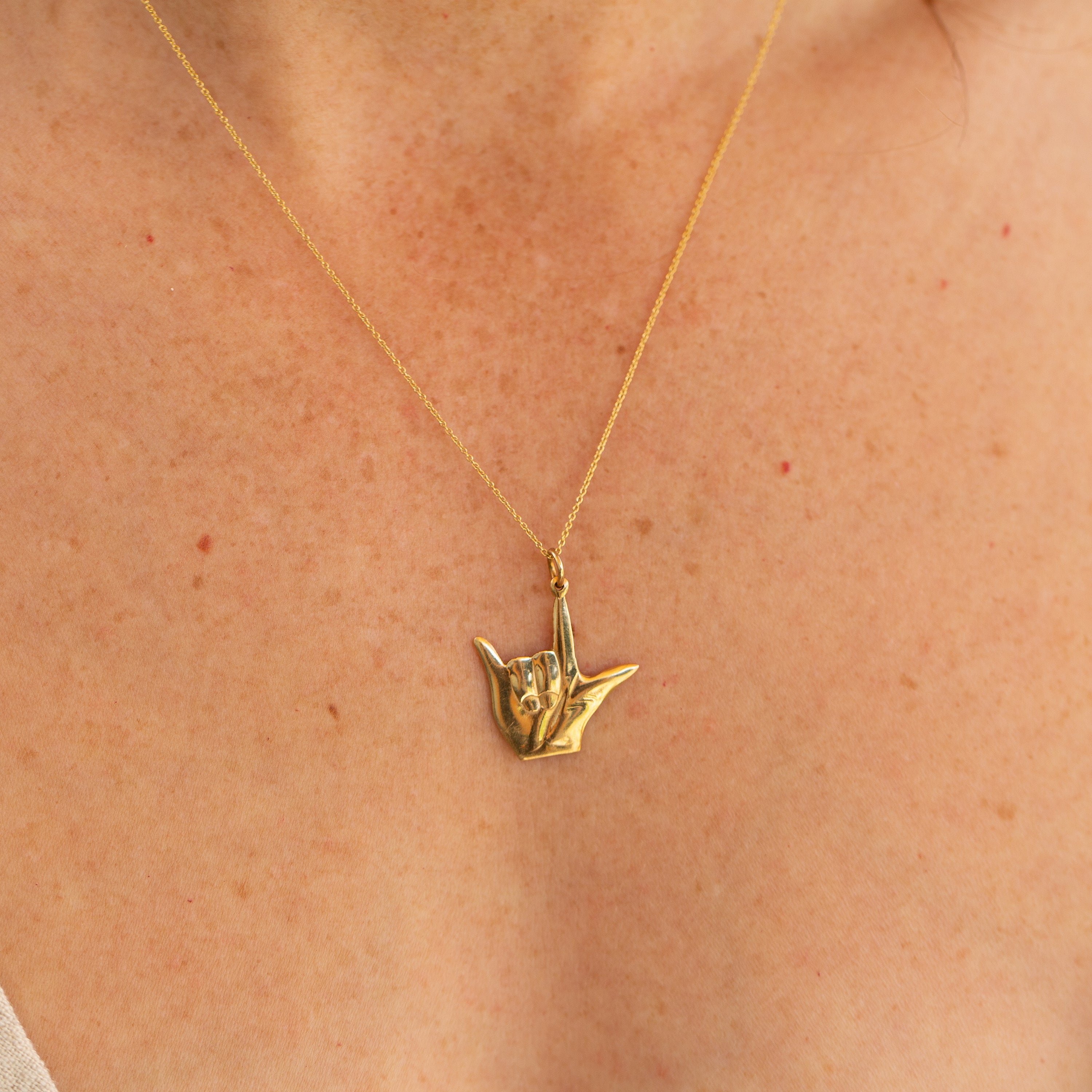 I Love You Sign Language 10k Gold Charm