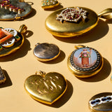 Accordion Folding 9k Gold Round Locket