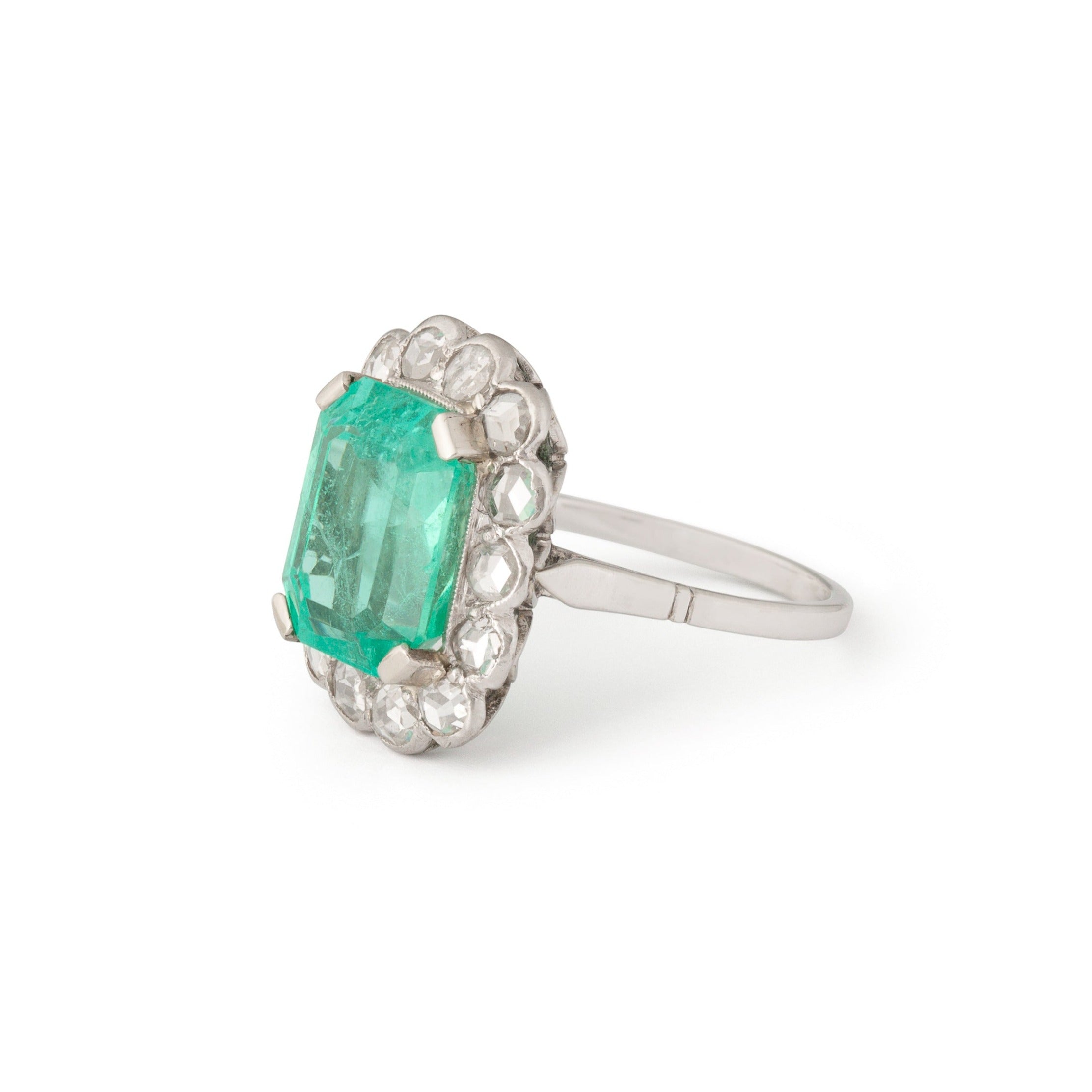 3.70 Carat Colombian Emerald, Diamond, and 18k Gold Cluster Ring