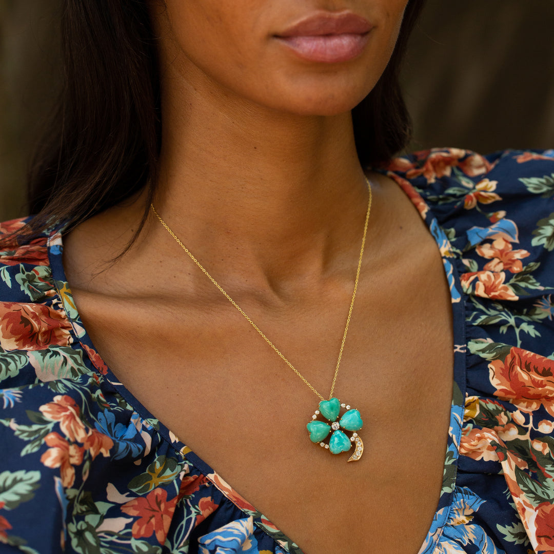 Clover Heart Pendant Necklace – Artisan Prestige