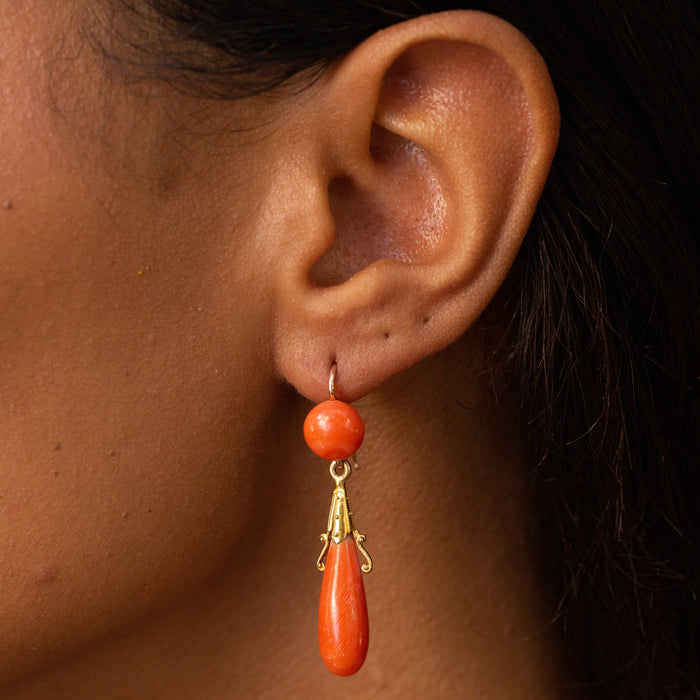 French Etruscan Revival Coral and 18k Gold Dangle Earrings
