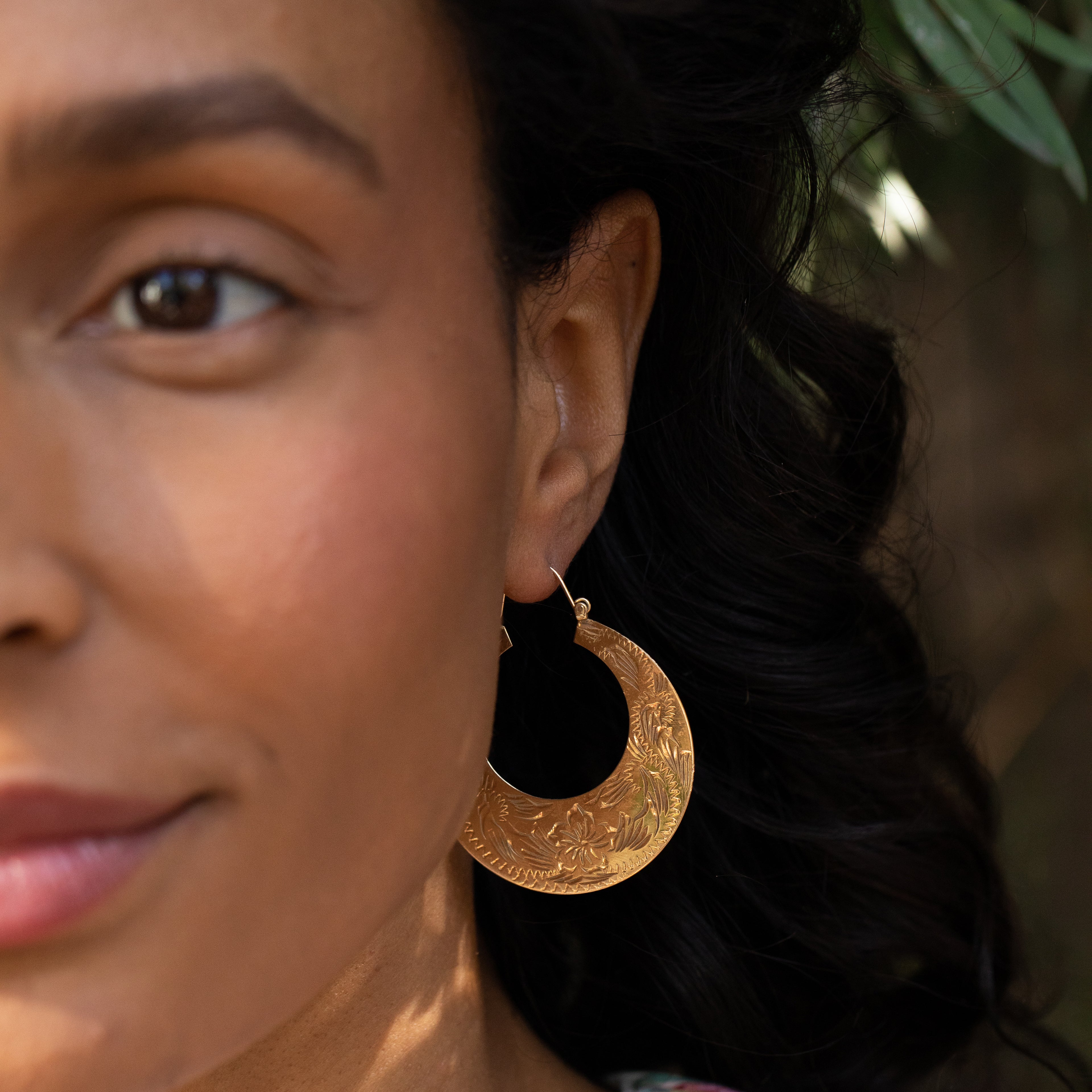 Large 14k Gold Engraved Floral Hoop Earrings