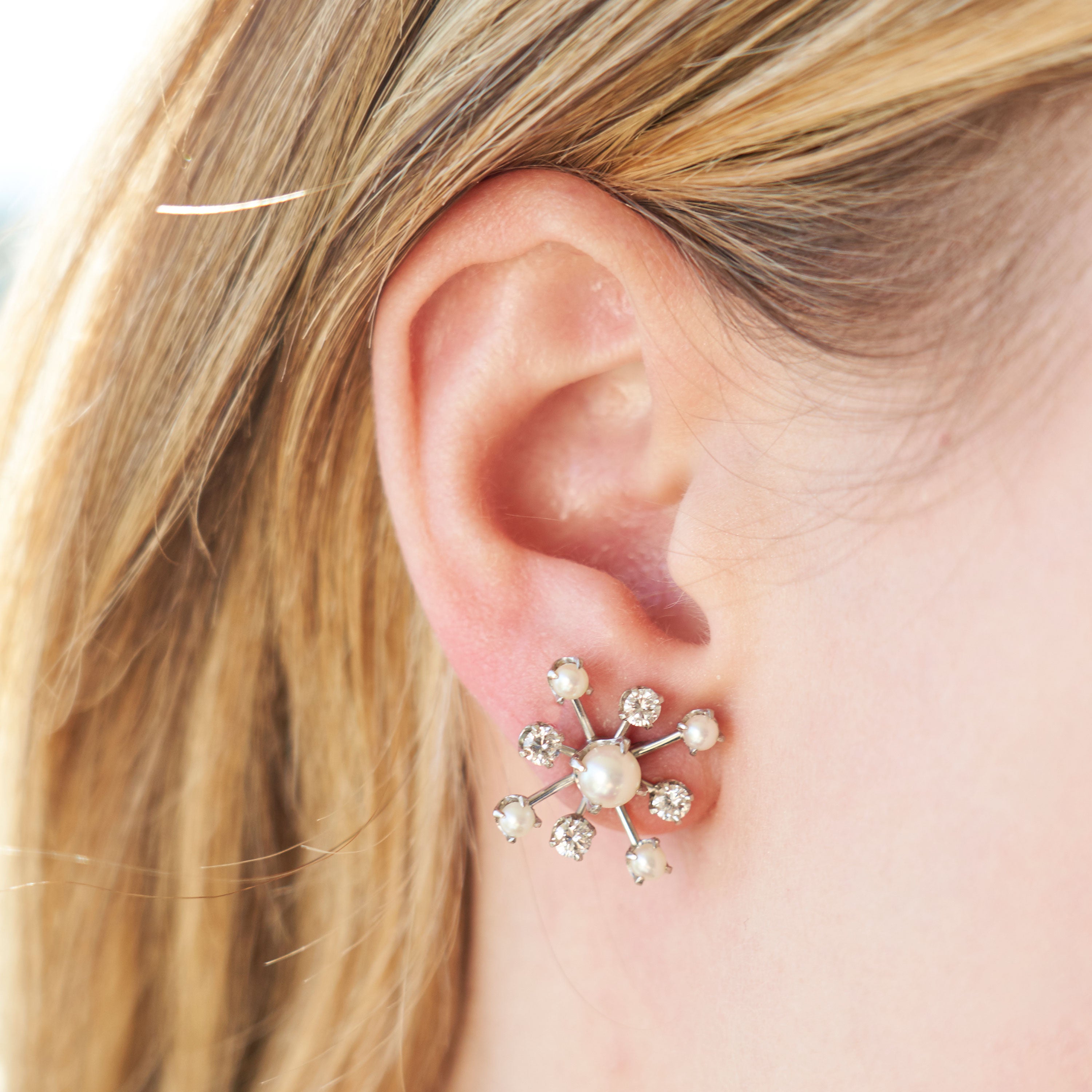 Diamond And Pearl 14k White Gold Sputnik Earrings