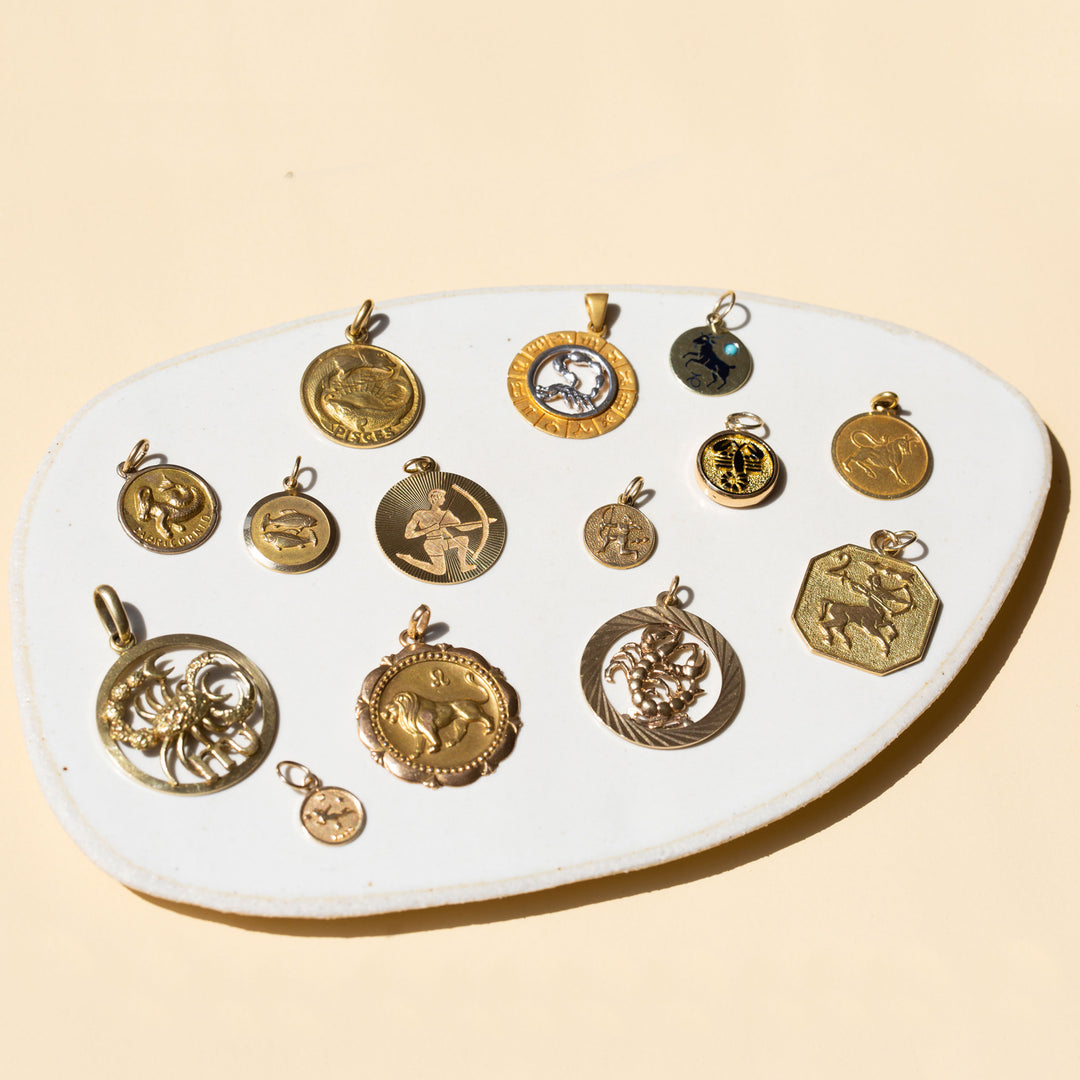 Gold Zodiac Pisces Charm English 9k Vintage